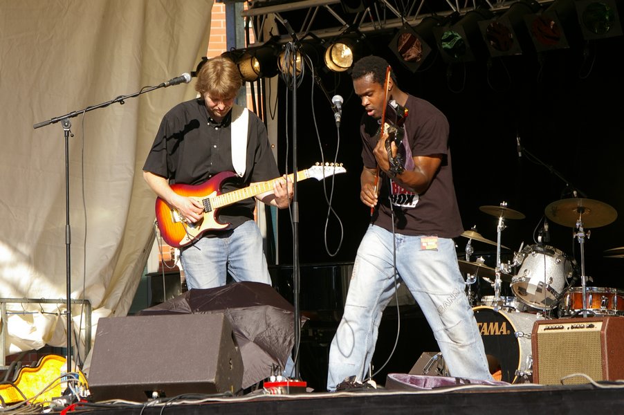 Fete de la musique 2008 - Hubble and co 016.jpg